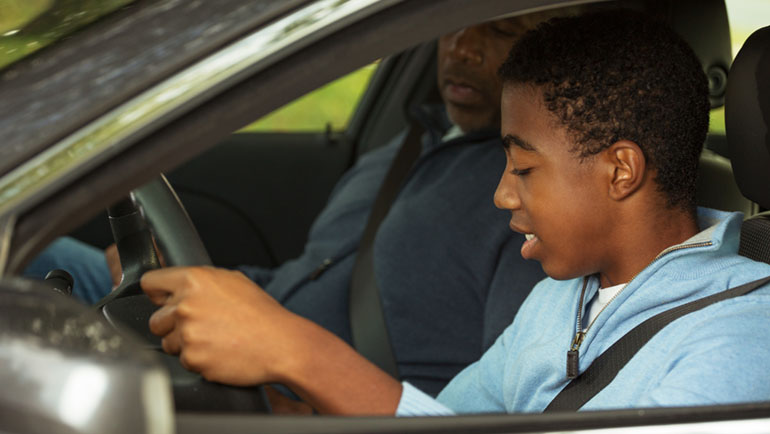 Est-ce que mon fils peut conduire ma voiture ?